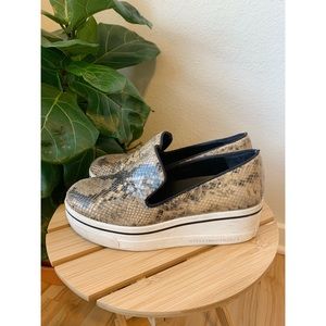 Stella McCartney Binx snakeprint size 36